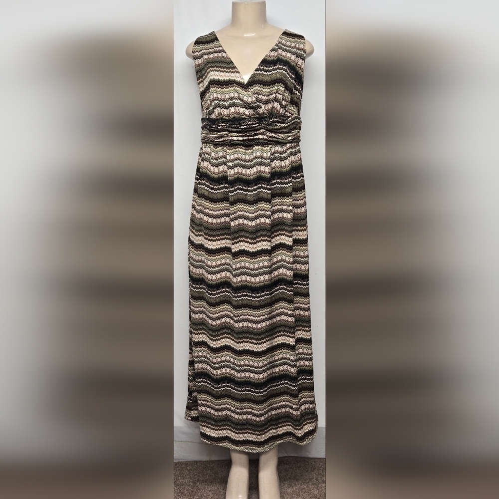 Olivia Matthews 14W Maxi Dress Stretch Knit V Neck & Back Criss Cross